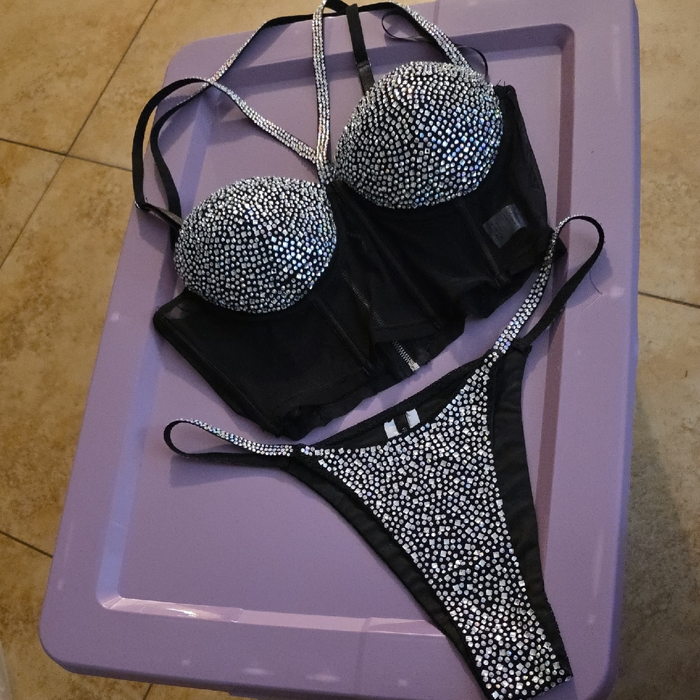 Black and Silver Rhinstoned Lingerie Set Womens Size Small (Janette #21)